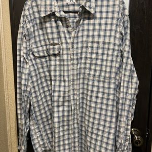 Xl button up